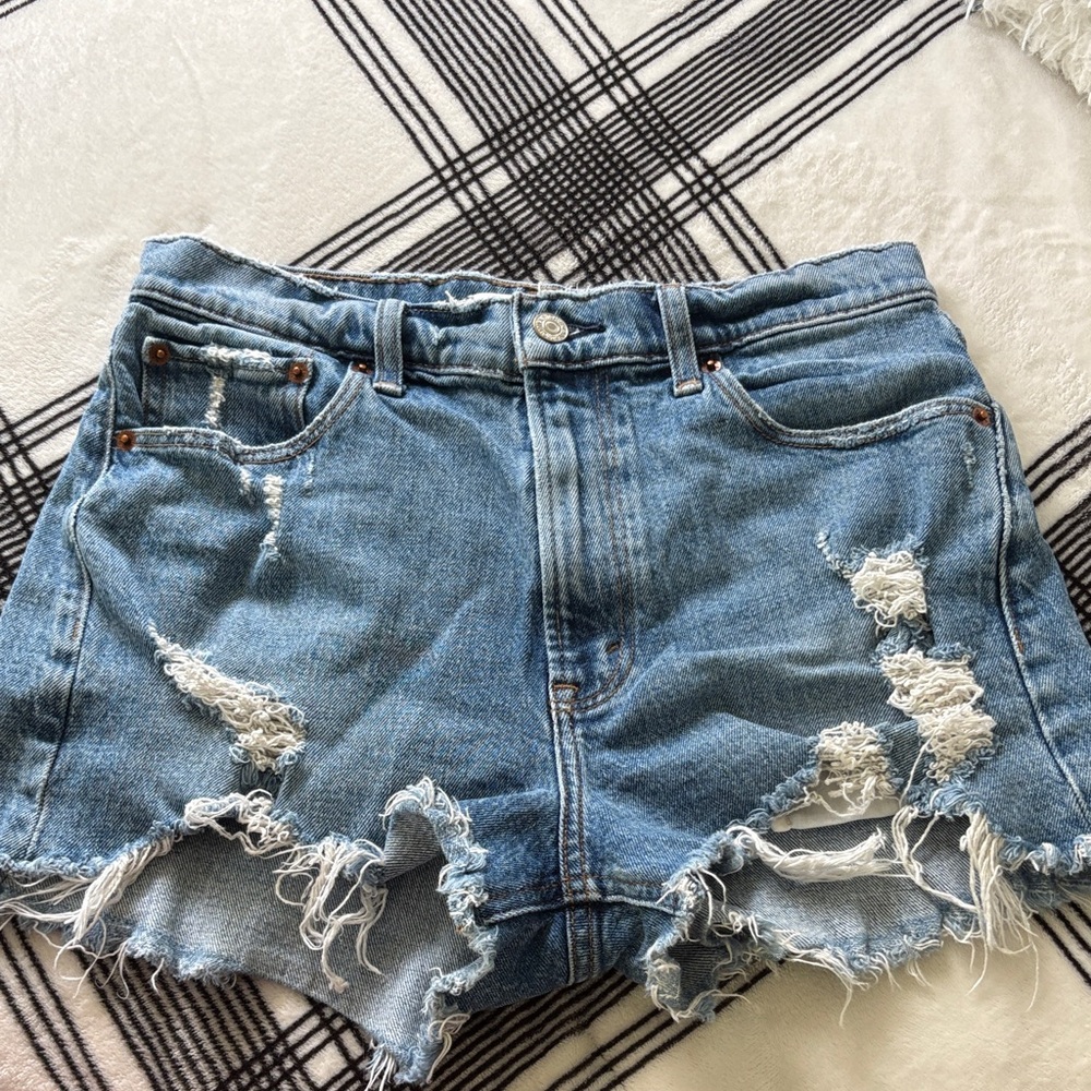 Abercrombie & Fitch High Rise Mom Short